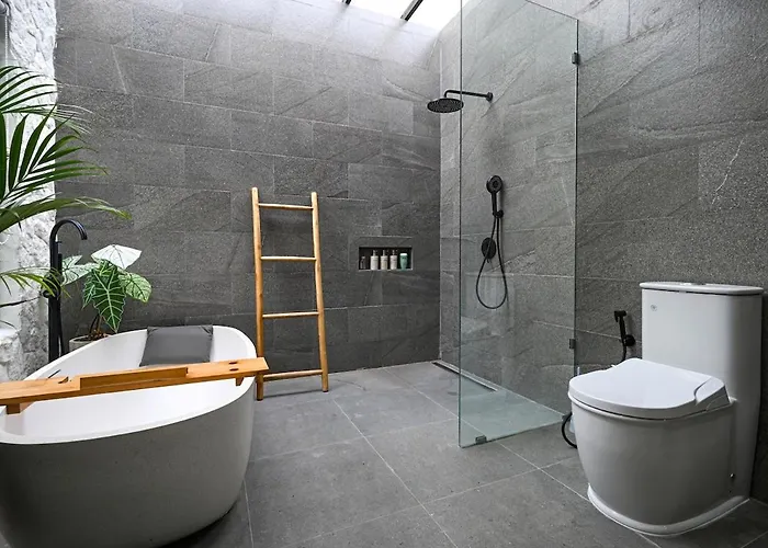 Luxury 2br Tropical In Jimbaran, Bali Villa *